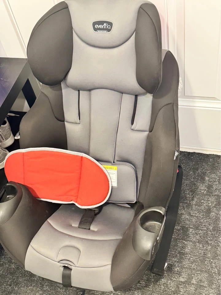 Evenflo Symphony 3-in-1 Car Seat – NEW - photo 2