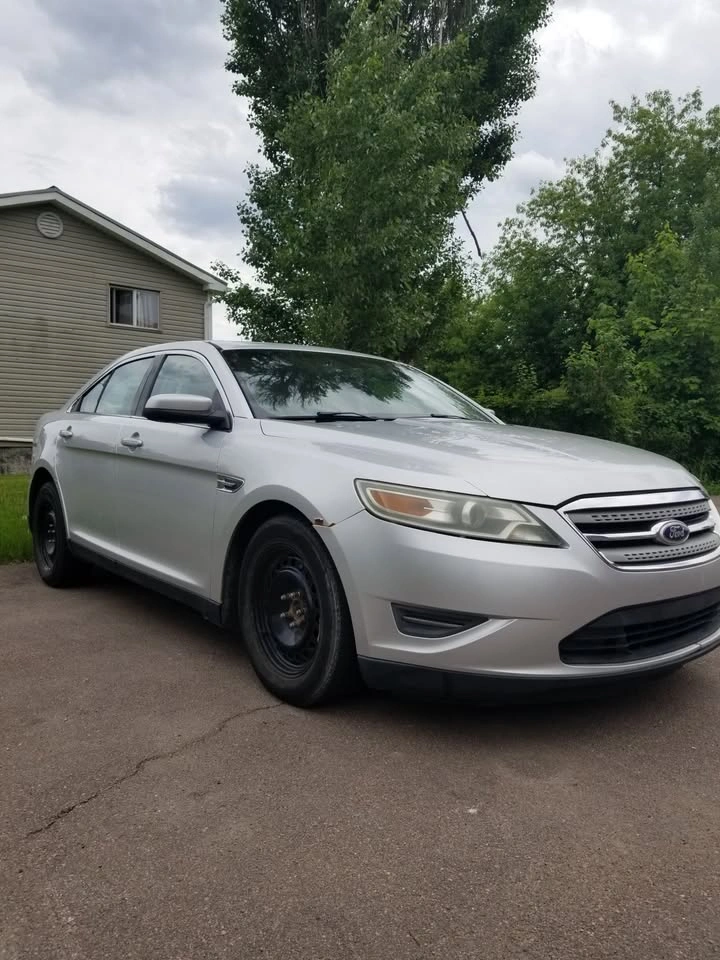 2011 Ford Taurus SEL - photo 3