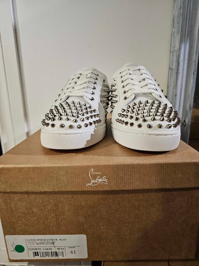 Christian Louboutin Louis Spikes Junior Flat