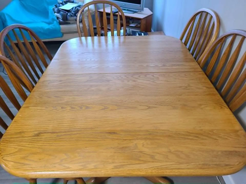DINING TABLE FOR SALE (MOVING OUT CLEARANCE!!) - photo 4