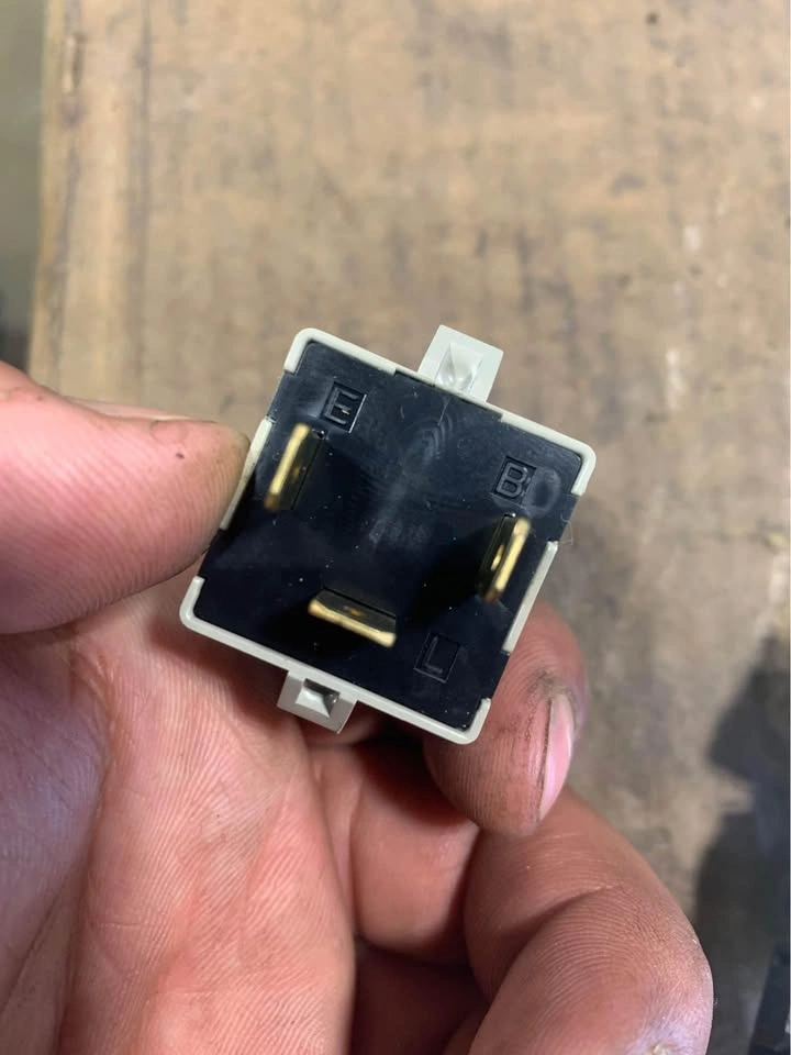 DENSO FLASHER RELAY - photo 4