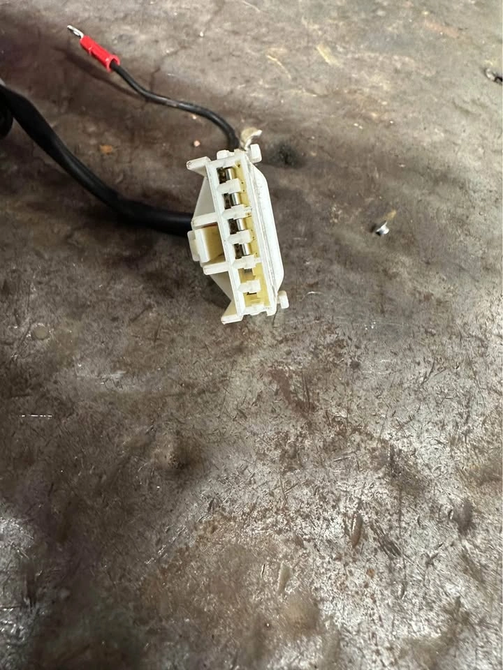 2000 Tacoma cruise control switch - photo 3