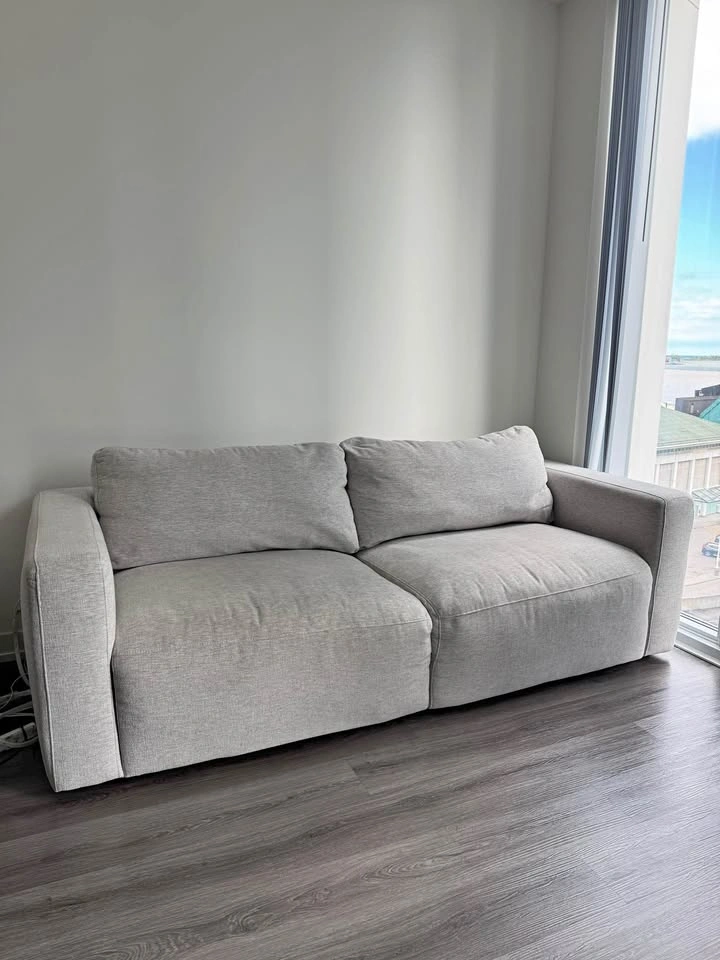 Modern Extra Wide 2 Seater Sofa (light grey)
