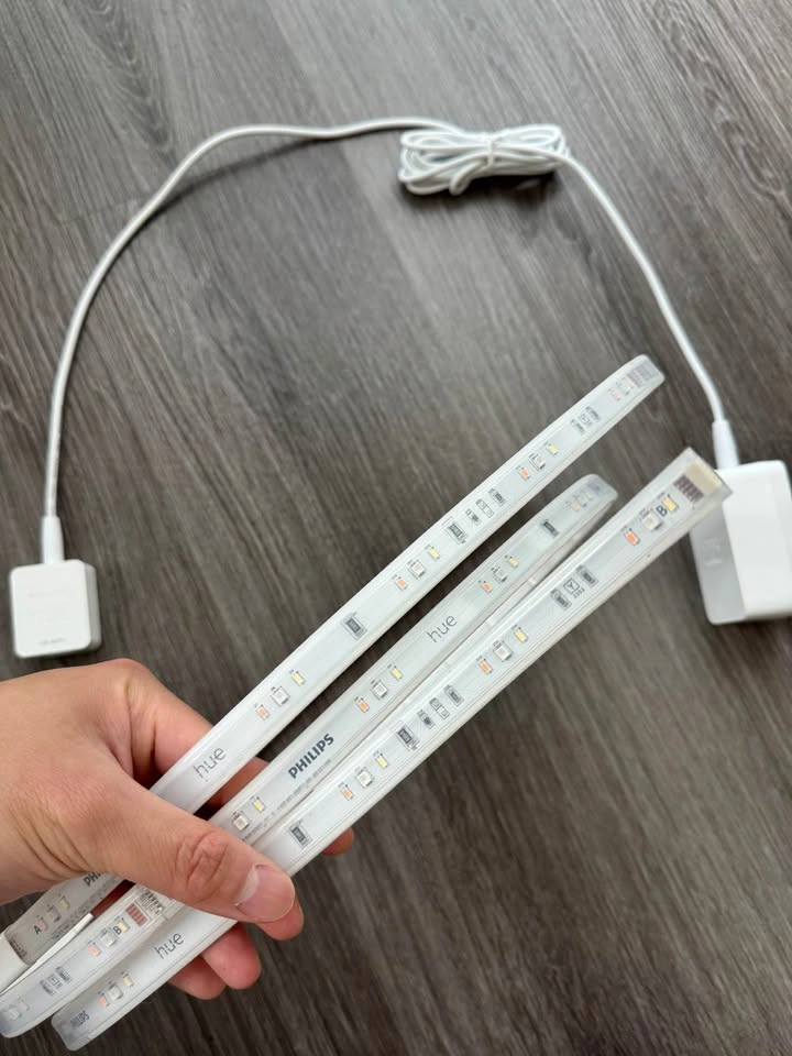 Philips HUE White & Colour Ambiance Lightstrip 2m - photo 4