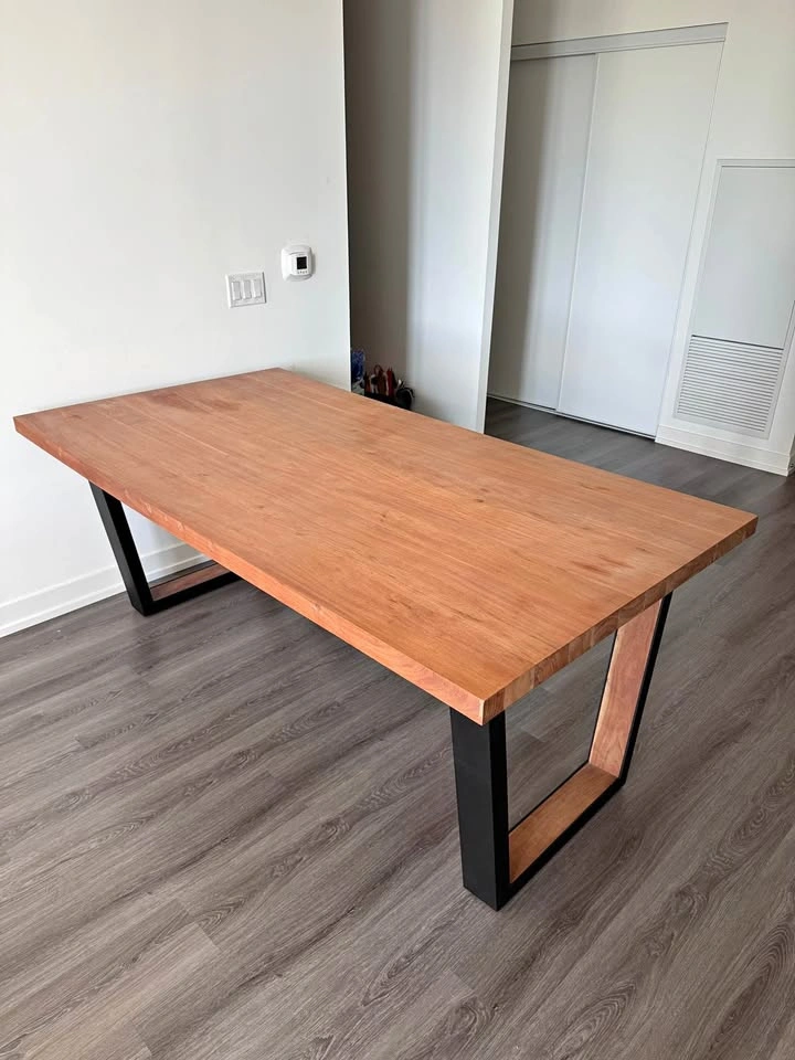 Acacia wood dining table 190 cm