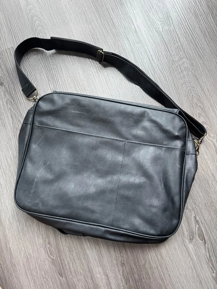 [Brand New] Brampton flight centre pilot bag - photo 2