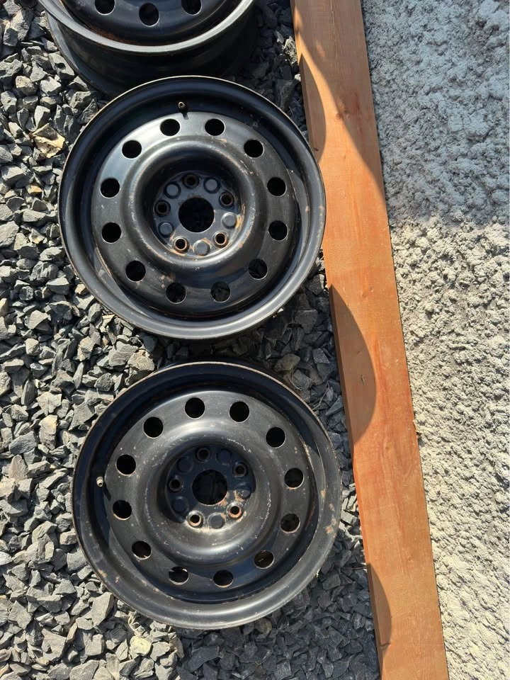 Steel rims 15x6 5-112 - photo 3