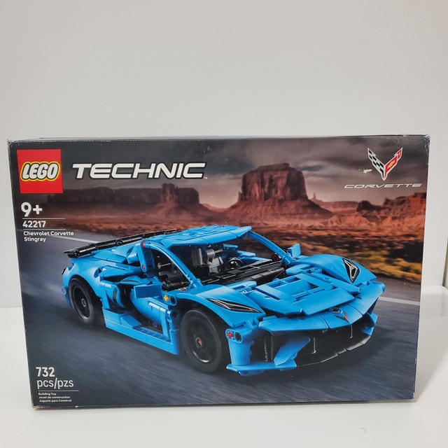 LEGO Technic Chevrolet Corvette Stingray