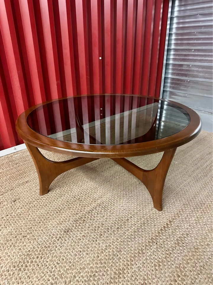MCM Round Walnut Coffee Table - photo 3