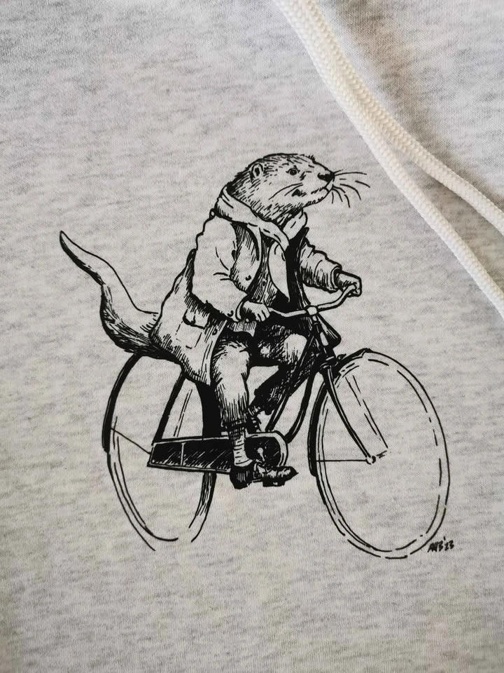 Otter on bicycle hoodie - SM left - photo 2