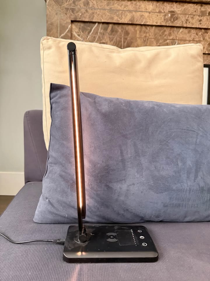 LED desktop lamp - photo 2