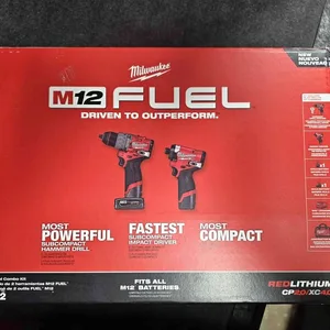Milwaukee m12 Fuel Drill and driver kit