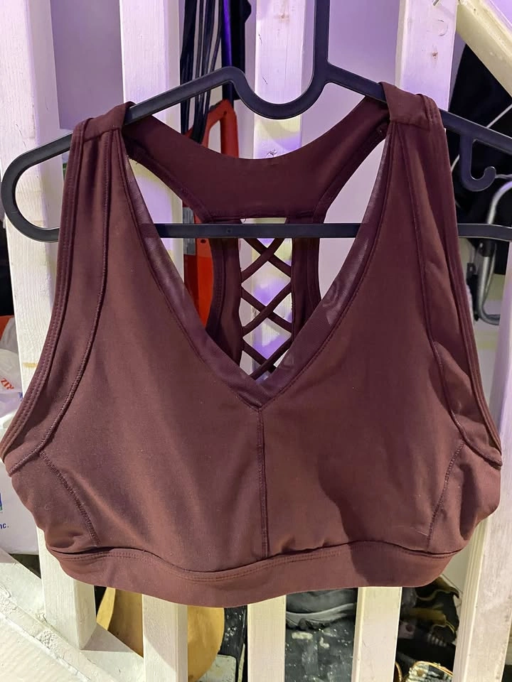Maroon spots bra