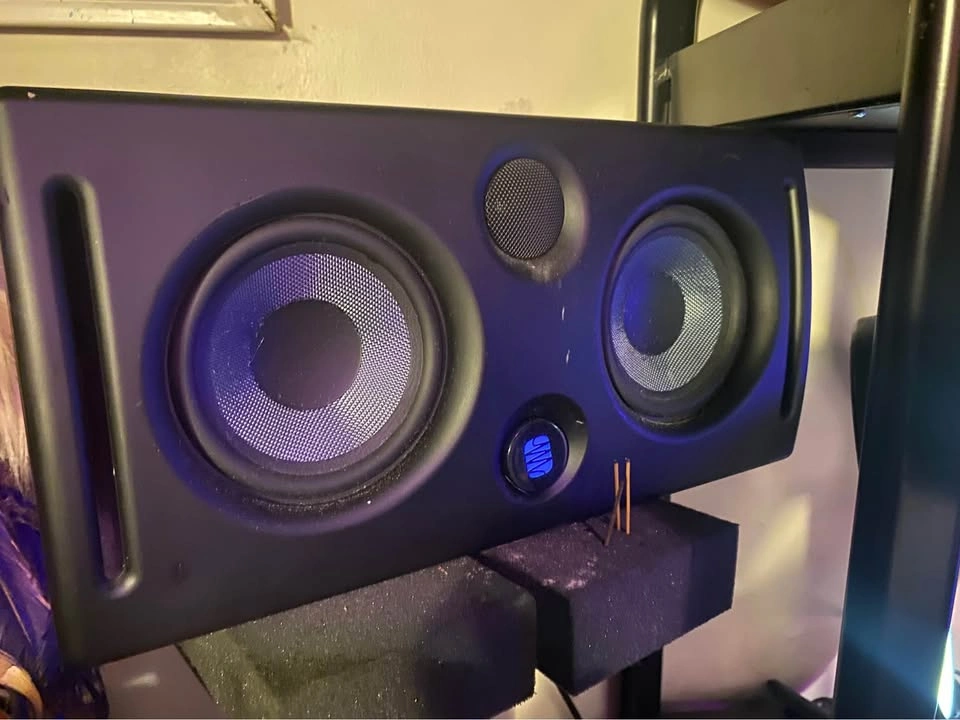 Recording Studio / Digital Media Production Space for Rent - photo 2