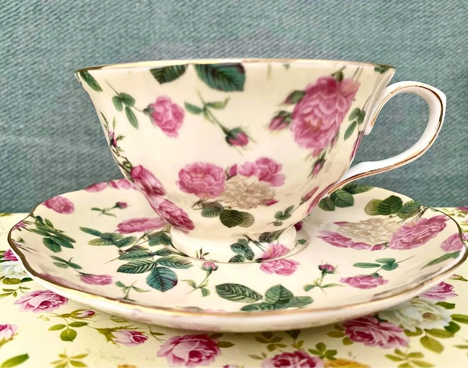Vintage Style Chintz Floral Porcelain Tea Cups & Saucer Sets