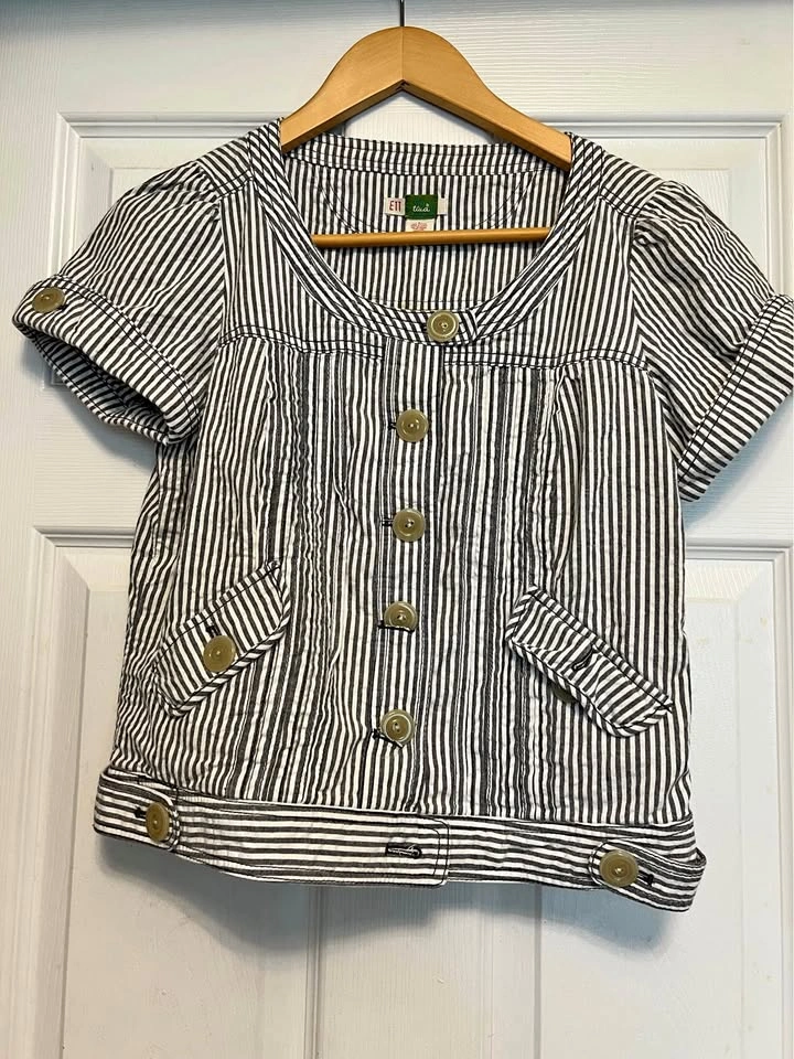 ⚽ Cropped Stripes Blouse