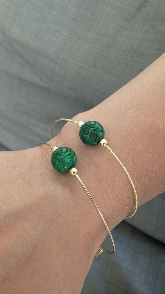 Vivid "Jedi" Hot Green Jadeite Bracelet (干青) - photo 4