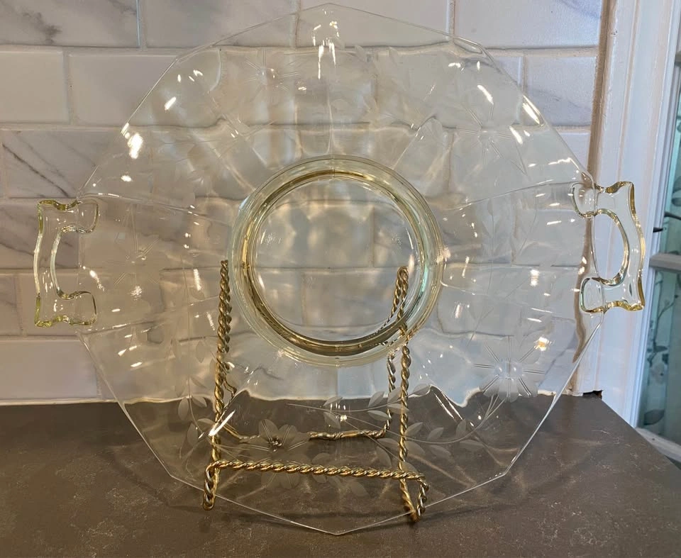 Rare Find! Vintage 1930s Lancaster Glass Yellow Depression Tray - photo 5