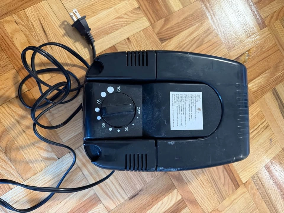 Electric Boot and Shoe Dryer - photo 2