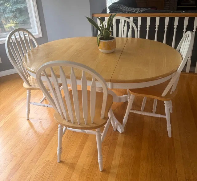 Dining table - photo 2