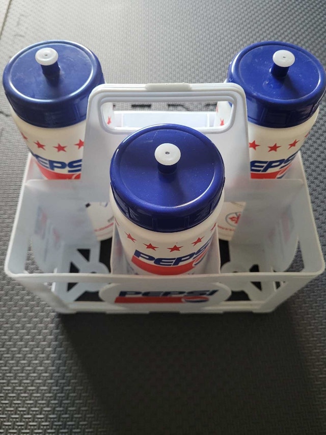 Vintage Pepsi CAHA Canada Hockey Water Bottles 1988-91, UNUSED - photo 2