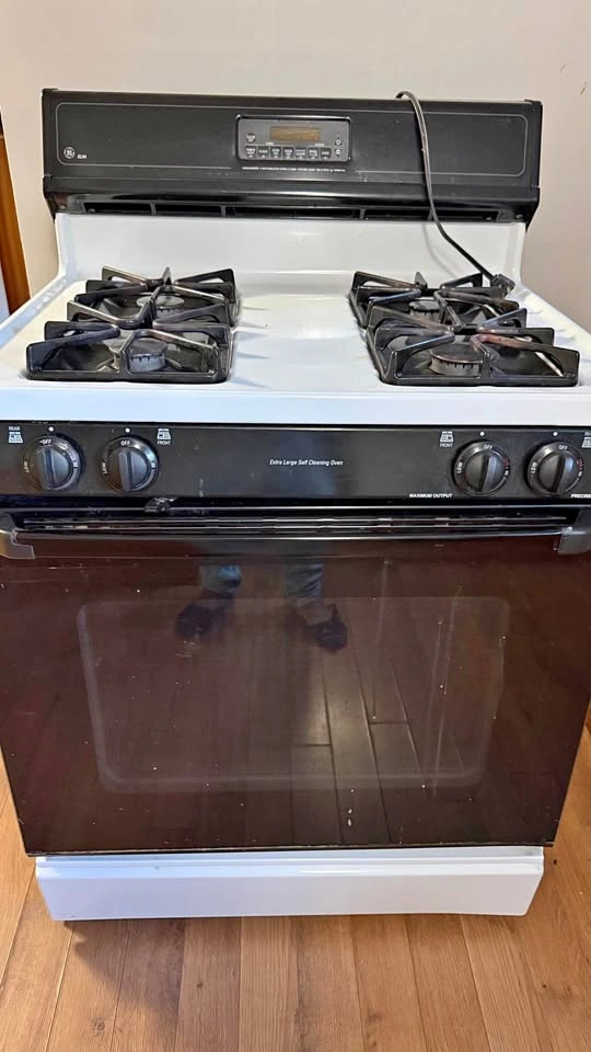 GE XL44 Gas Range