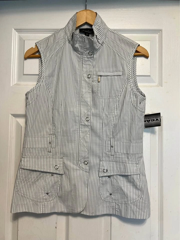 ⚽ Light Blue stripes sleeveless Top