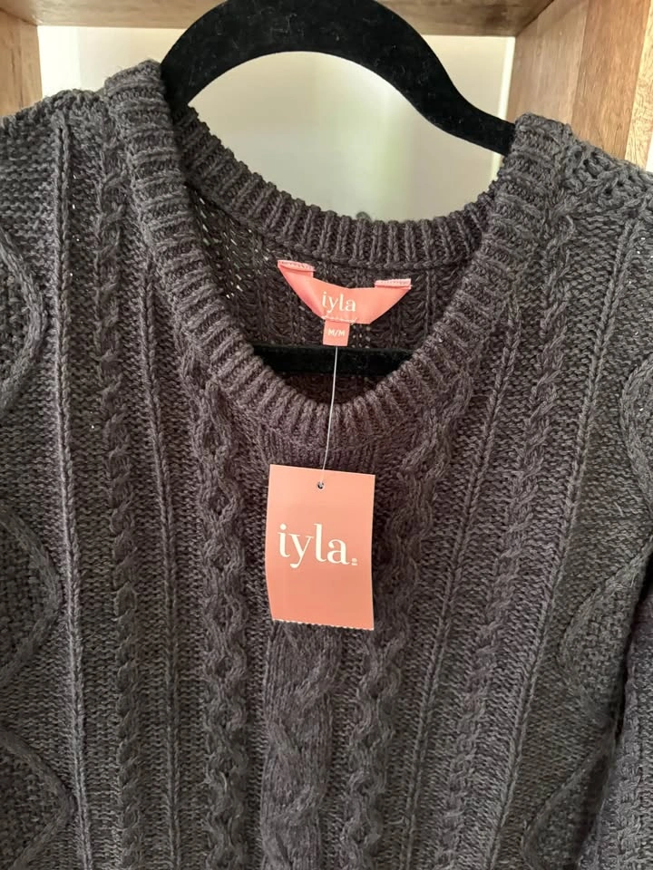 NWT Knit sweater dress - photo 2