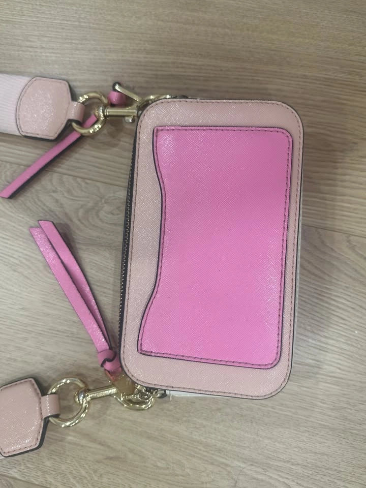 Authentic Marc Jacobs Snapshot Camera Bag / Pink/Multi - photo 3