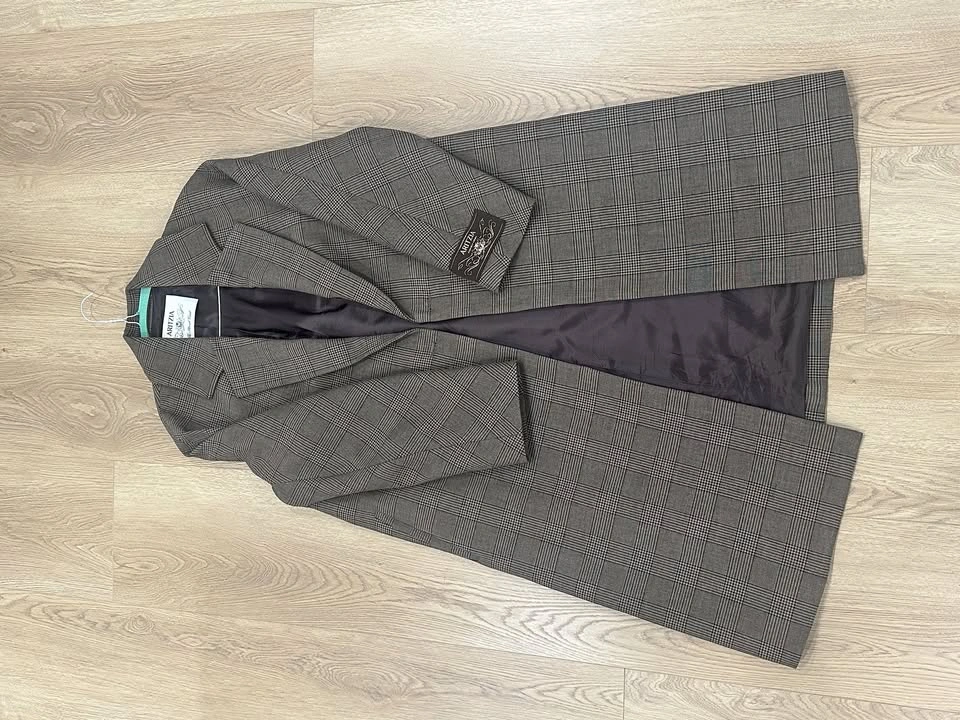 Aritzia "The Slouch" Coat – Plaid, Size XS