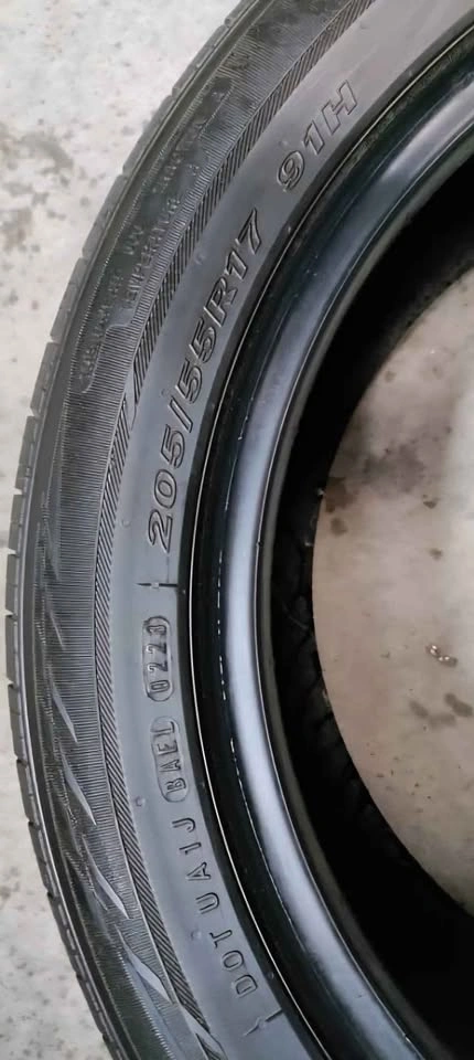 1No. 205/55R17 Michelin Primacy Allseasons Tire - photo 4