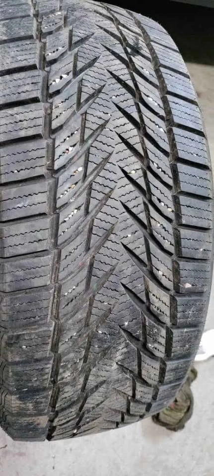 1No. 225/45R17 Joyroad Winter Tires - photo 2