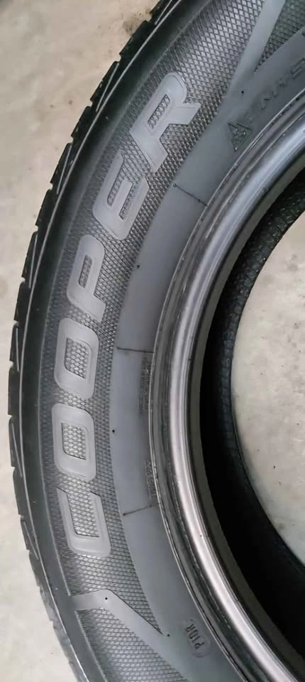 2 No. 225/65R17 Cooper Discoverer EnduraMax Tires - photo 5