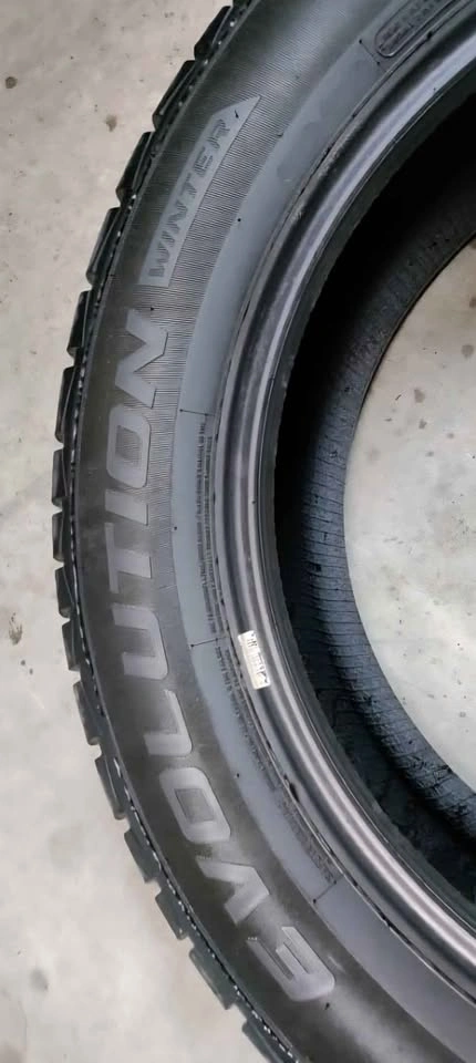 1No. 255/55R20 Cooper Evolution Winter Tire - photo 4