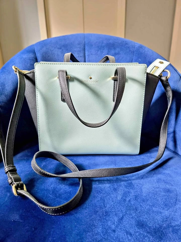 ⚽Kate Spade Cedar Street Small Hayden Bag – Mint Green & Black