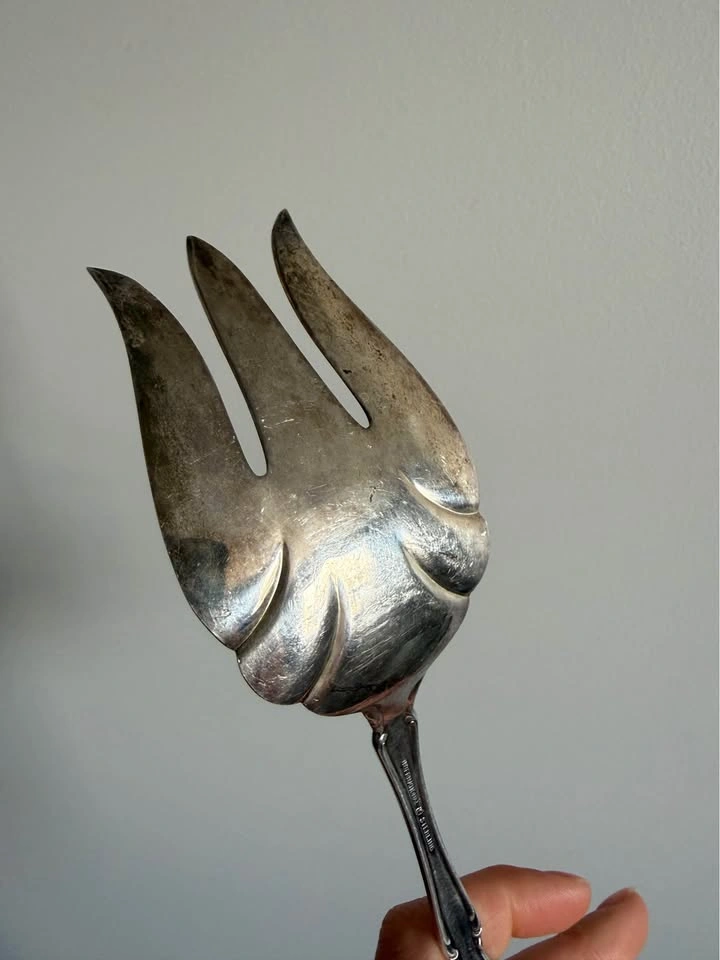 International Sterling Angelique Meat Fork - photo 4