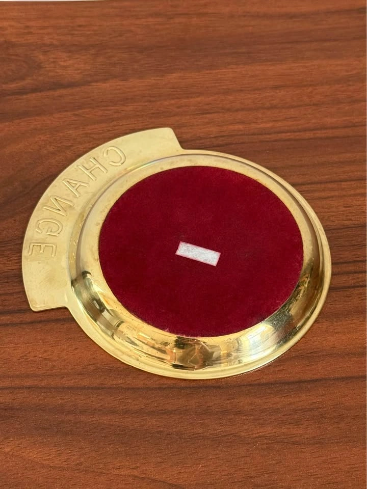Vintage Brass Small Change Tray - photo 3