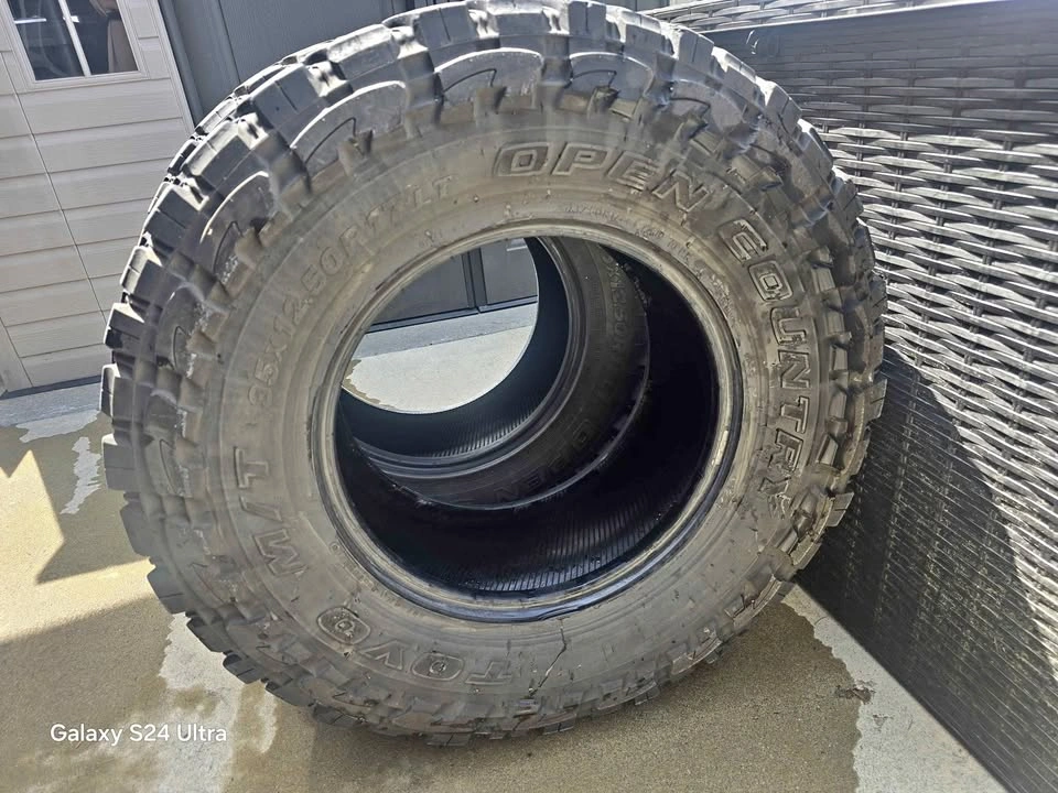 Pair of Toyo Open Country M/T Tires 35x12.50R17LT
