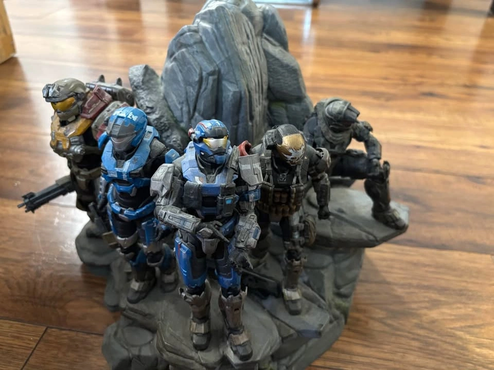 Gaming collectibles for sale - photo 3