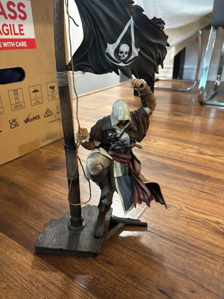 Gaming collectibles for sale - photo 5