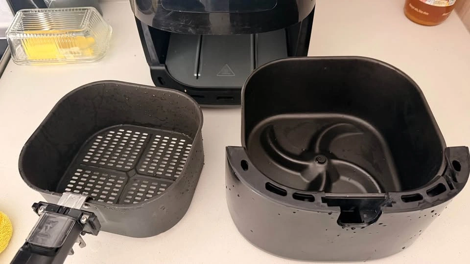 Philips Air Fryer MOVING SALE - photo 5