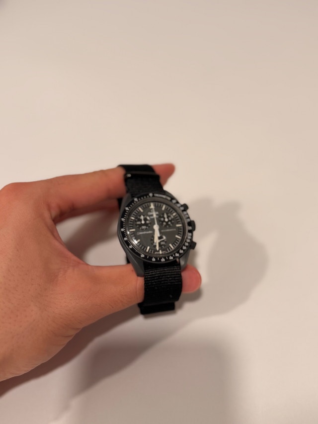 Swatch x Omega Moon - photo 4