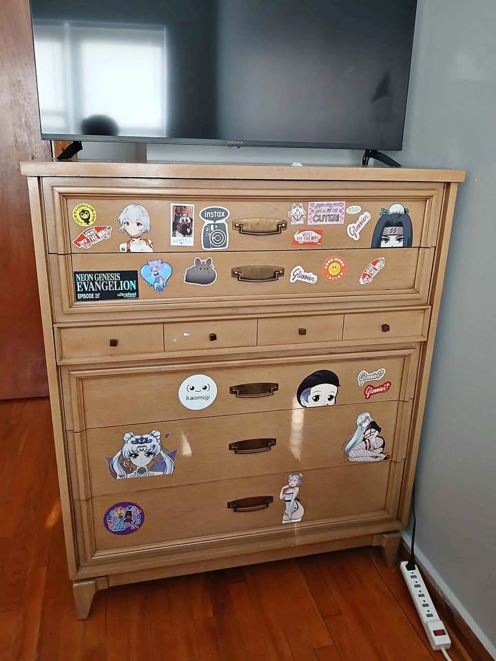 Dresser