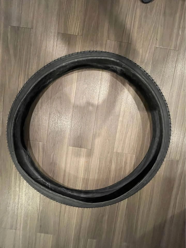 Magnetic Bike Trainer with Riser Block and Tire - photo 3