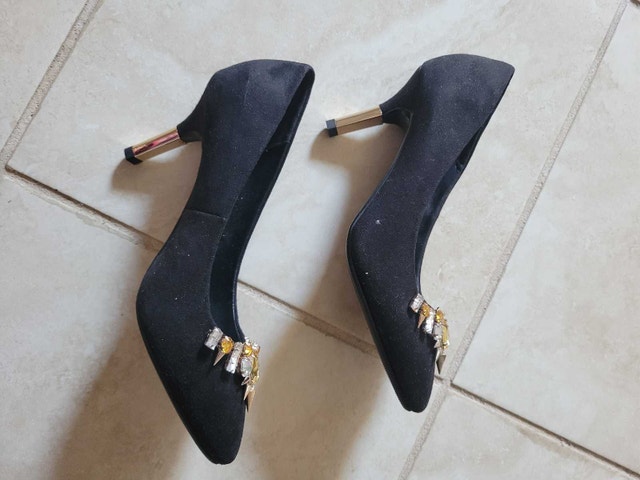 Size 4 Black Heels - photo 3
