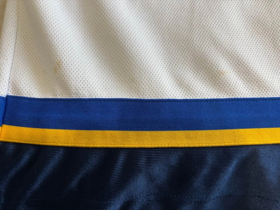 2000 Pro Player St. Louis Blues Jersey (Size L) - photo 3
