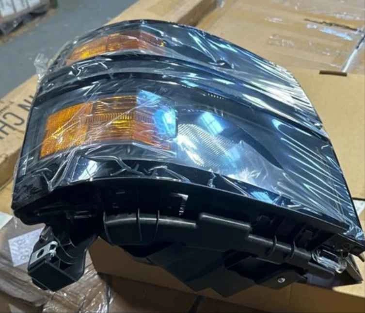 2014 - 2015 Silverado Black Housing Headlights - photo 2