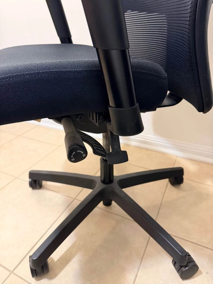 HON Mesh Office Chair – Ergonomic & Comfortable - photo 2