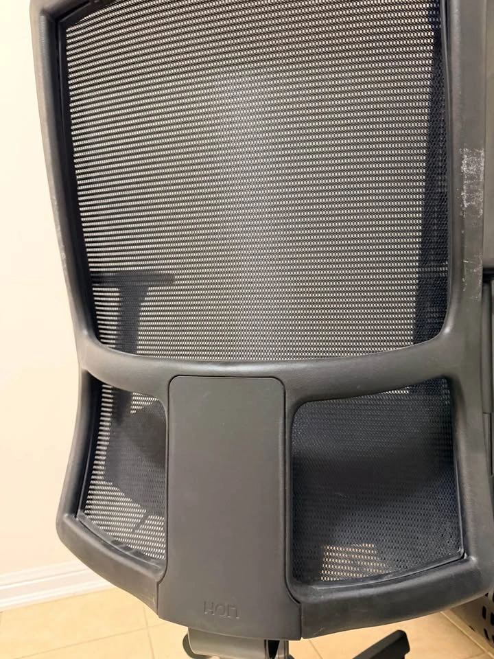 HON Mesh Office Chair – Ergonomic & Comfortable - photo 4