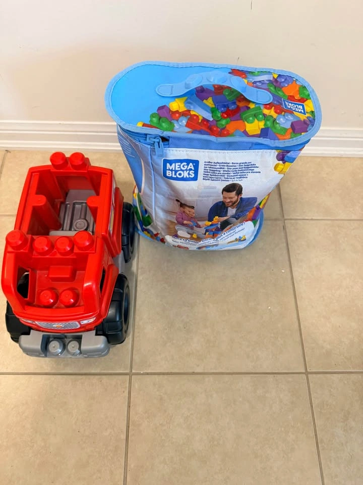 MEGA BLOKS CAR + BLOCK SET - Complete Bundle! - photo 2